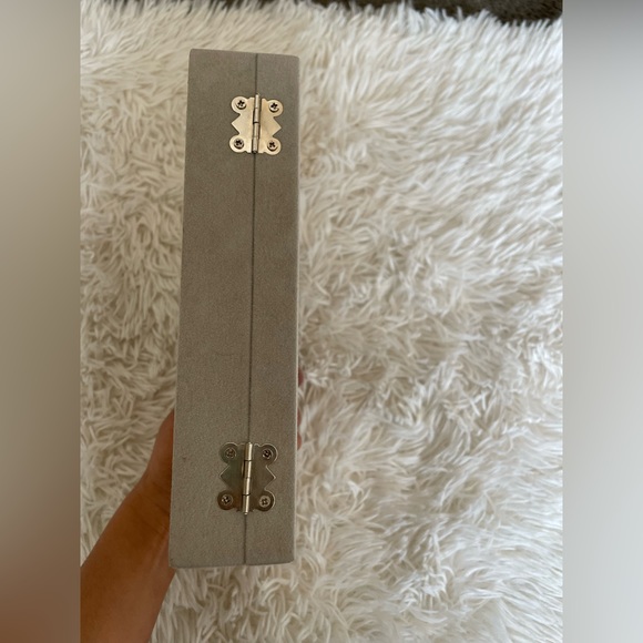 Gray Jewelry Box Organizer - Picture 8 of 12